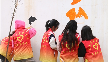 校團(tuán)委組織開展“職業(yè)體驗(yàn)日”實(shí)踐活動(dòng)
