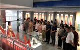 經(jīng)濟(jì)管理系黨總支開展參觀“紅色文化藝術(shù)館”，獻(xiàn)禮建黨100周年活動(dòng)