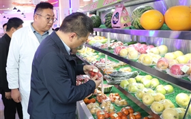 學(xué)校召開食品安全校長現(xiàn)場辦公會